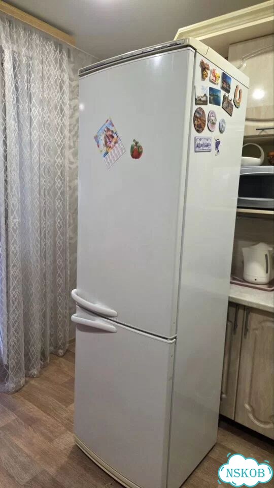 Холодильник атлант бу фото 1