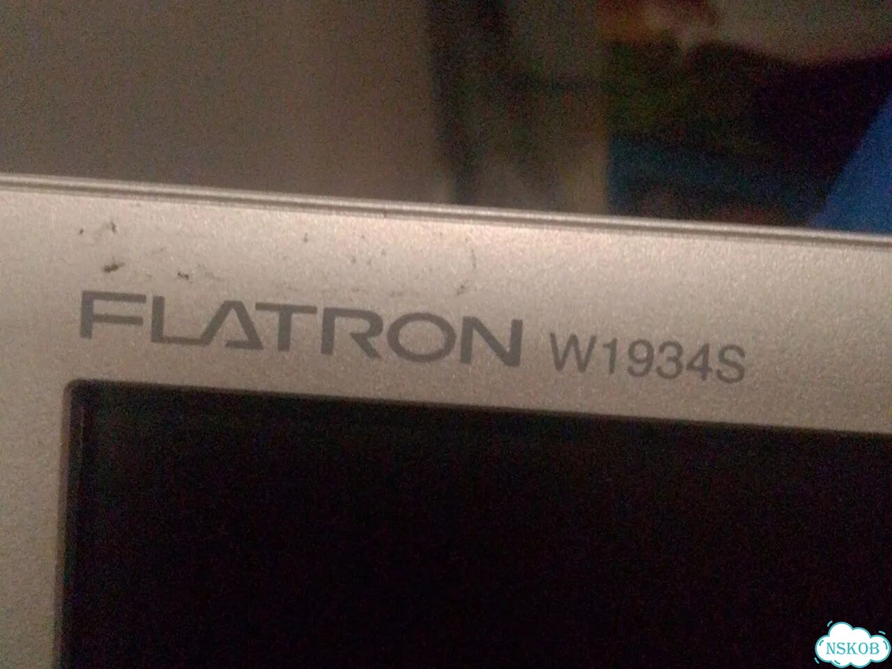 Монитор LG flatron w1934s 60 герц фото 2