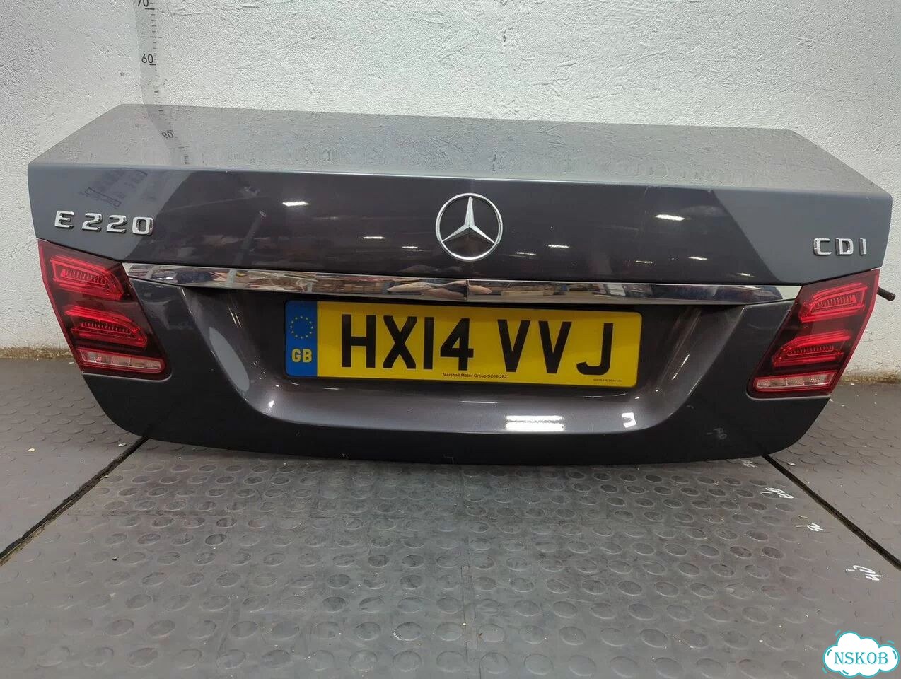 Крышка багажника Mercedes E W212 фото 1