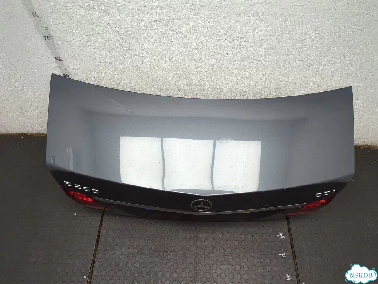 Крышка багажника Mercedes E W212 фото 3