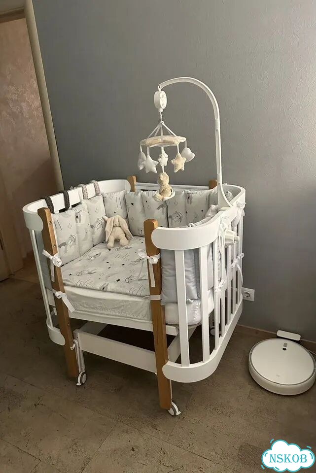 Кроватка happy baby mommy lux с маятником фото 2