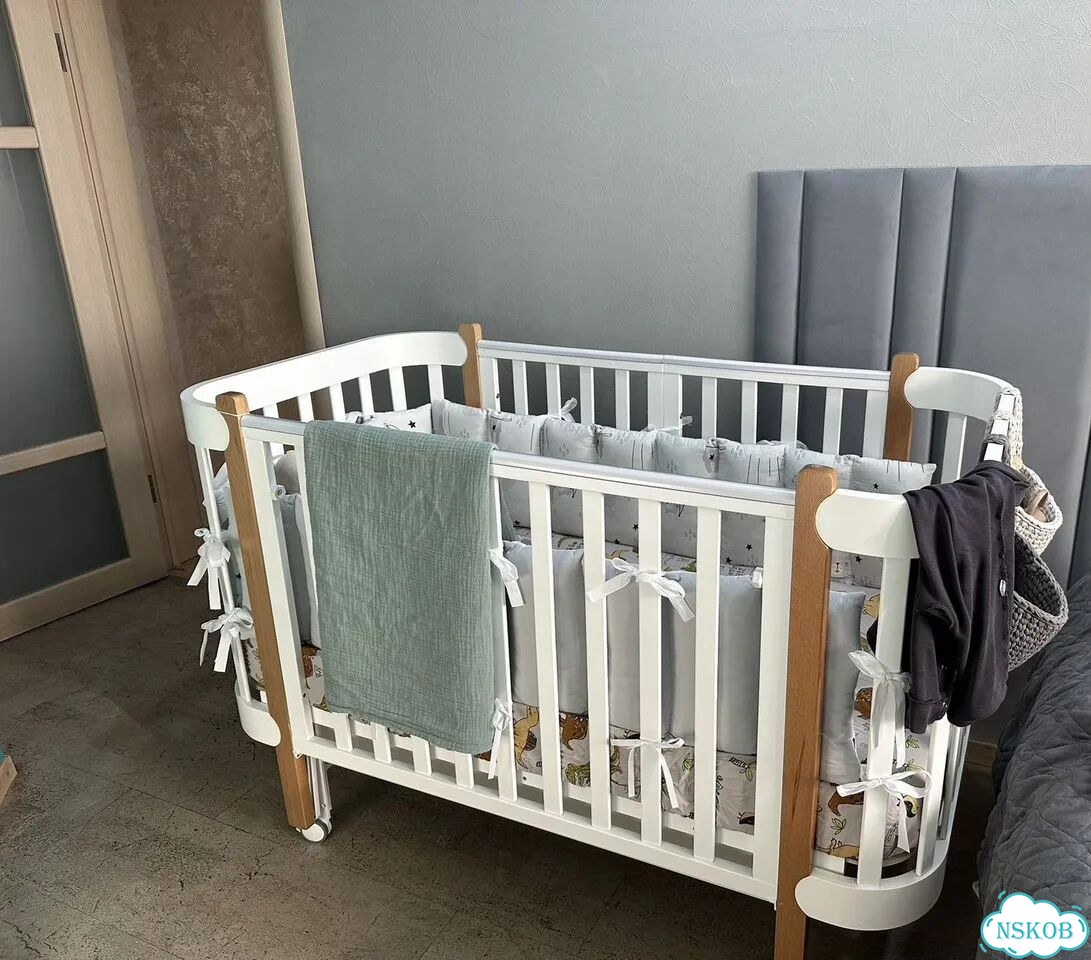 Кроватка happy baby mommy lux с маятником фото 3
