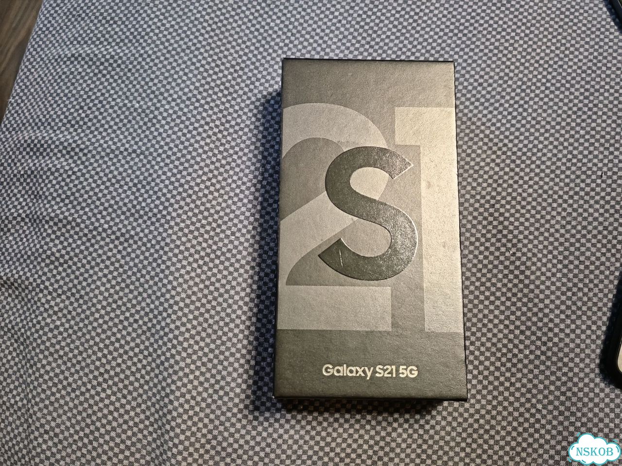Samsung Galaxy S21 5G, 8/256 ГБ фото 1