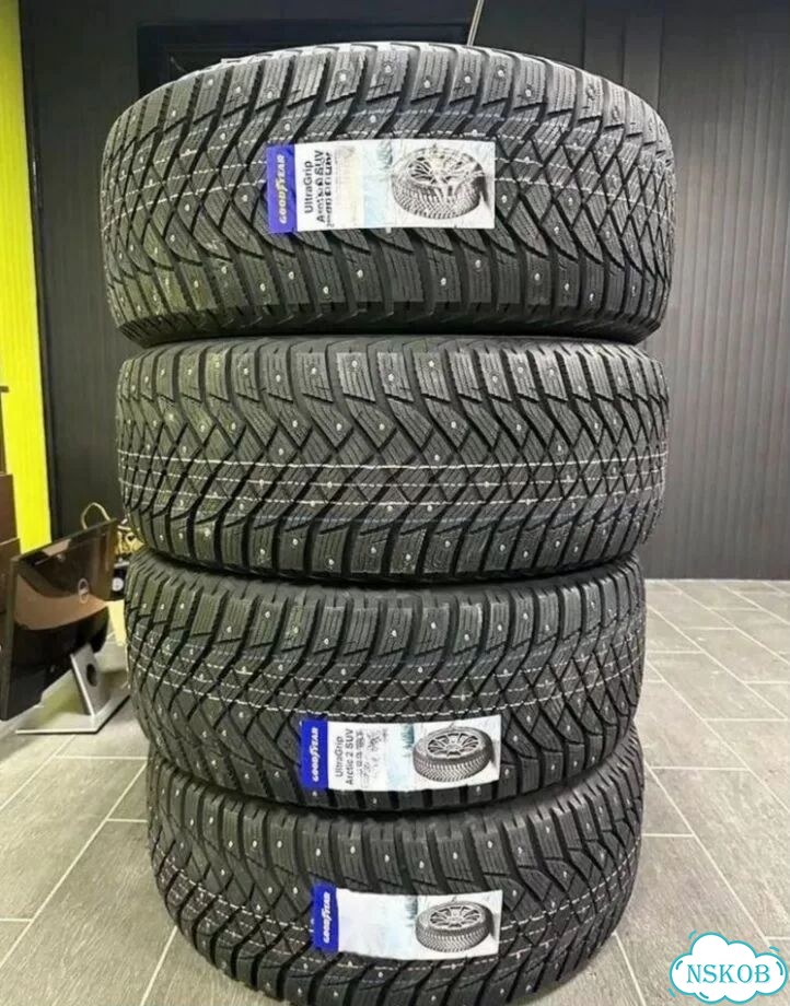 Goodyear UltraGrip Arctic 2 225/50 R18 фото 1