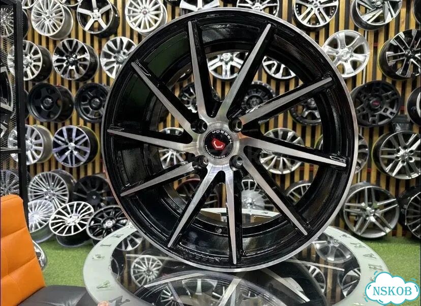 Литые диски Vossen CVT 7.5×R17 4×100 фото 3
