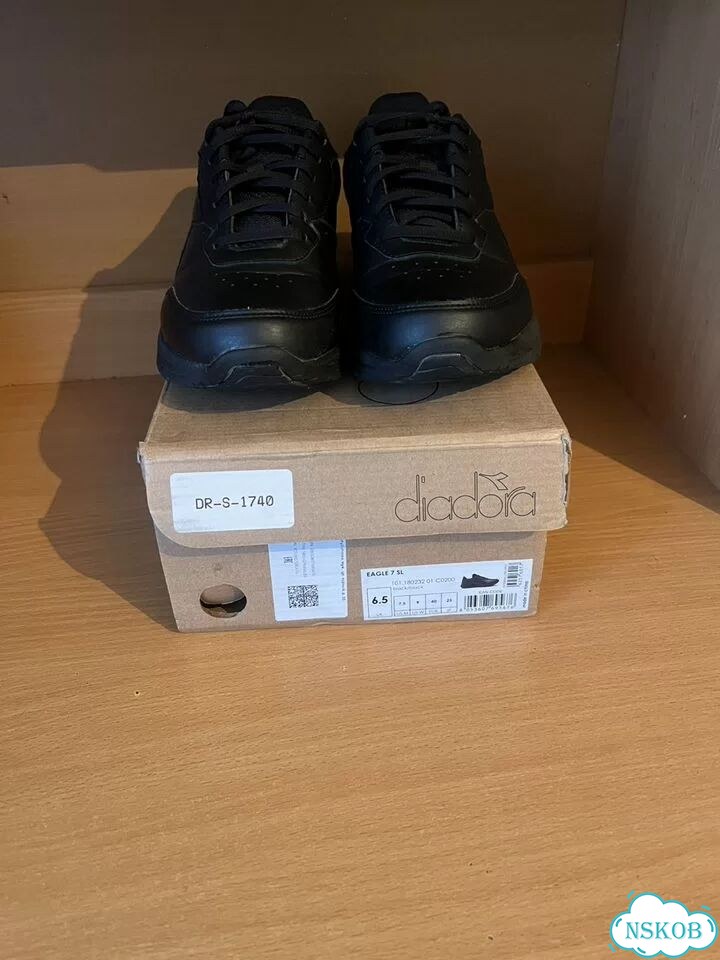 Кроссовки diadora фото 5