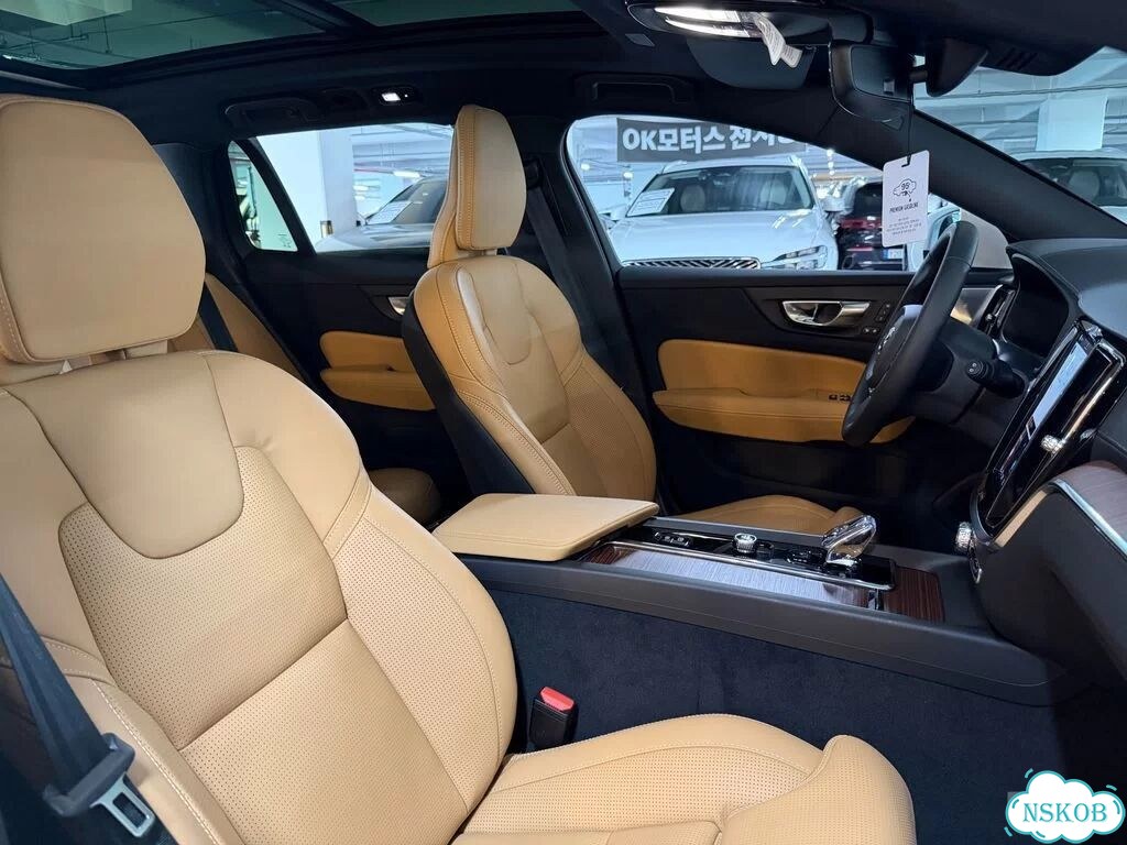 Volvo V60 Cross Country 2.0 AT, 2025, 5 200 км фото 10