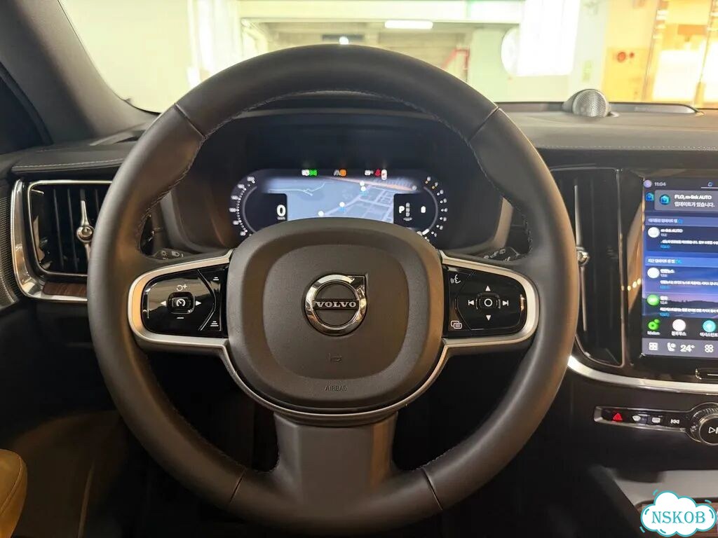 Volvo V60 Cross Country 2.0 AT, 2025, 5 200 км фото 9