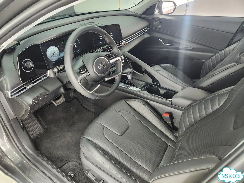 Hyundai Avante 1.6 CVT, 2022, 4 300 км фото 10