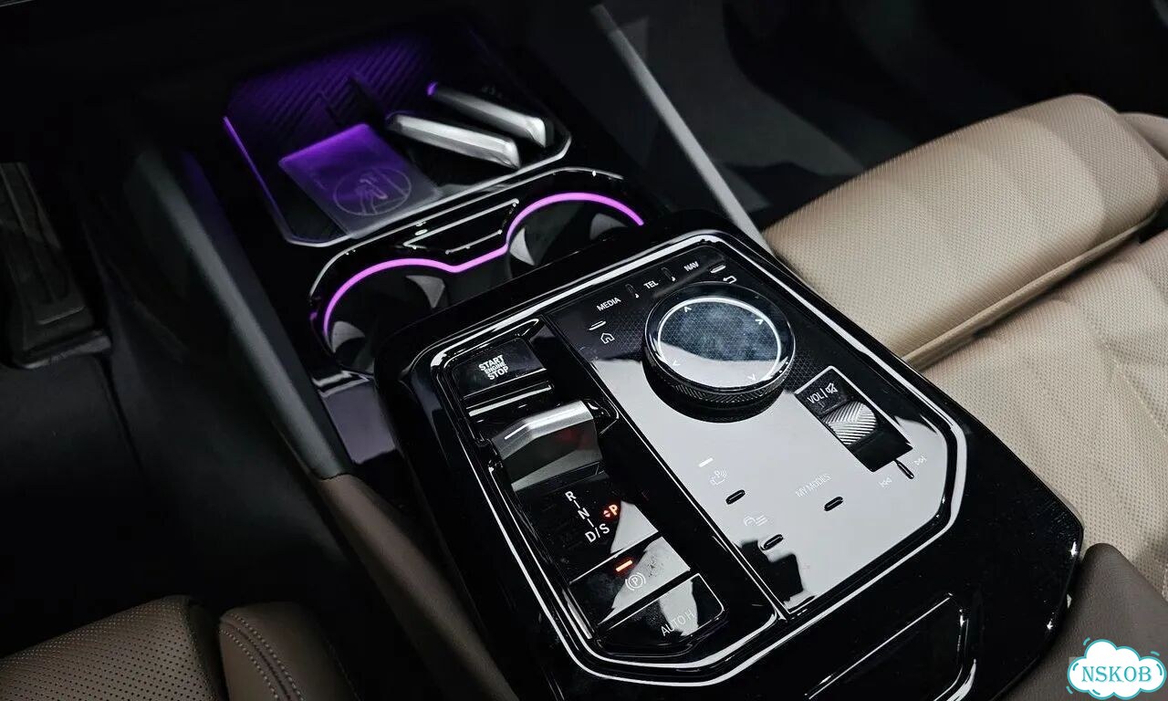 BMW 5 серия 2.0 AT, 2025, 7 500 км фото 33