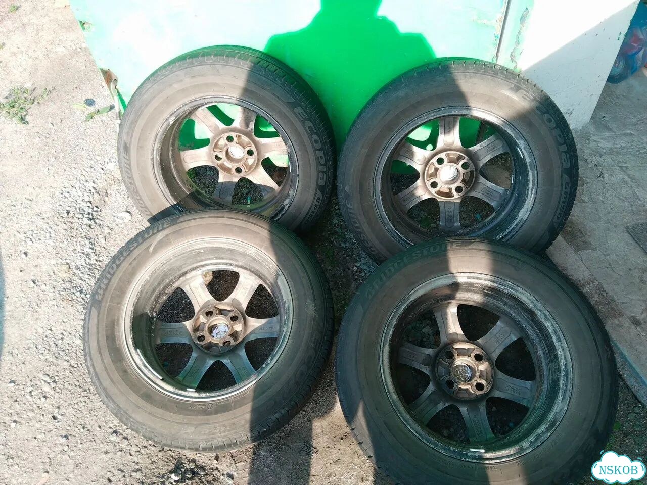 Диски Toyota r15 4x100 с резиной фото 3