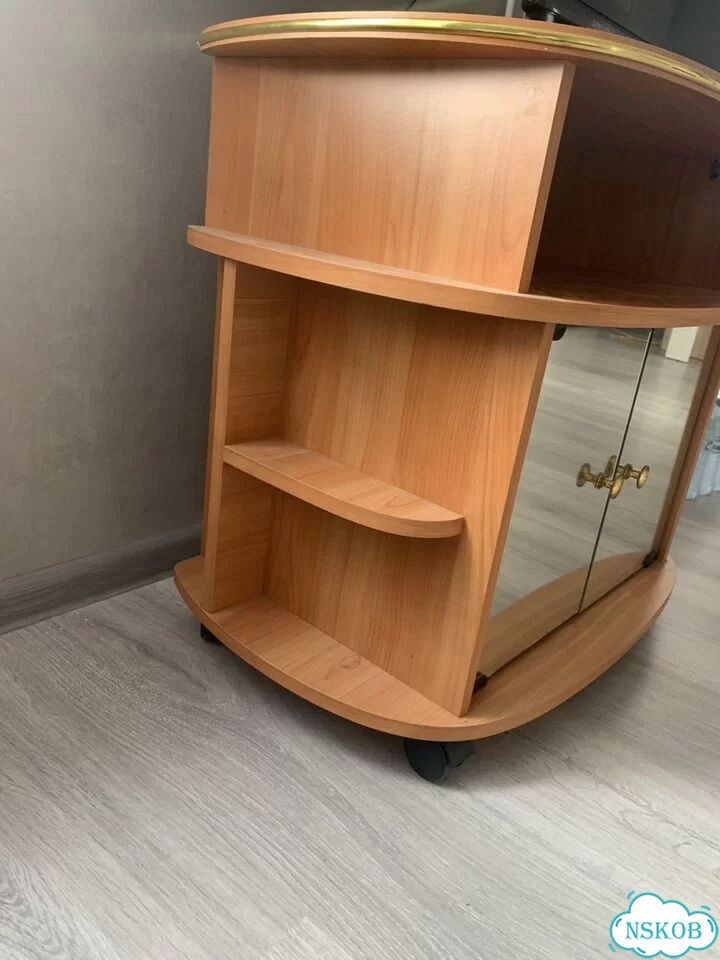 Тумбочка под телевизор фото 3