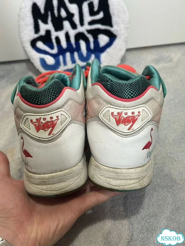 Кроссовки Reebok Pump Court Victory II фото 5