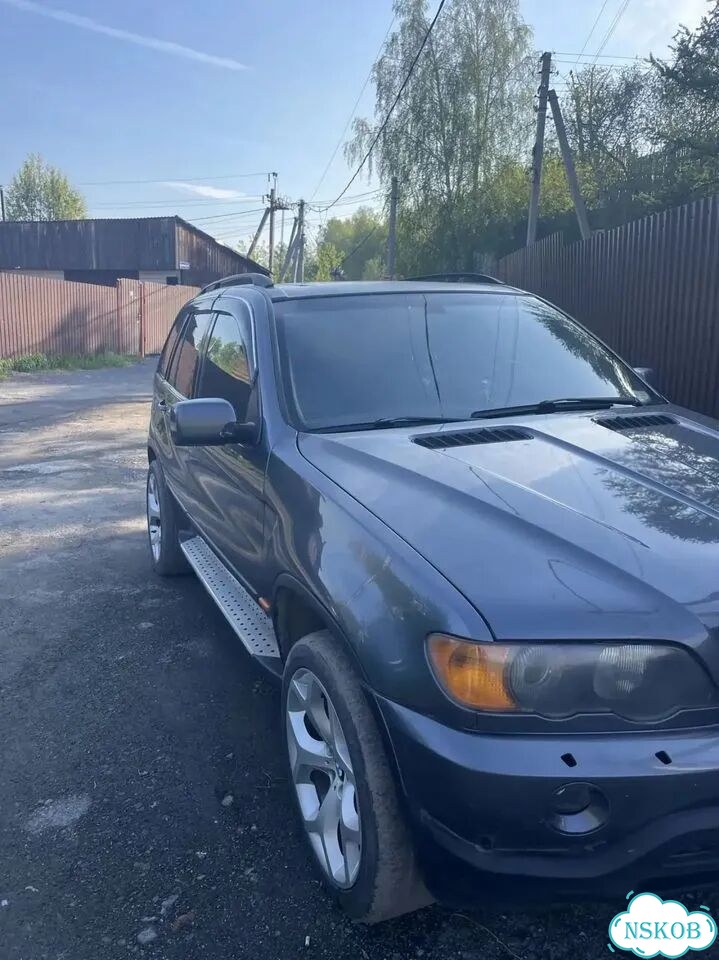 BMW X5 3.0 AT, 2003, битый, 400 000 км фото 1