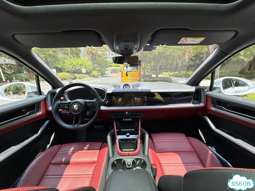 Porsche Cayenne 3.0 AT, 2024, 14 000 км фото 6