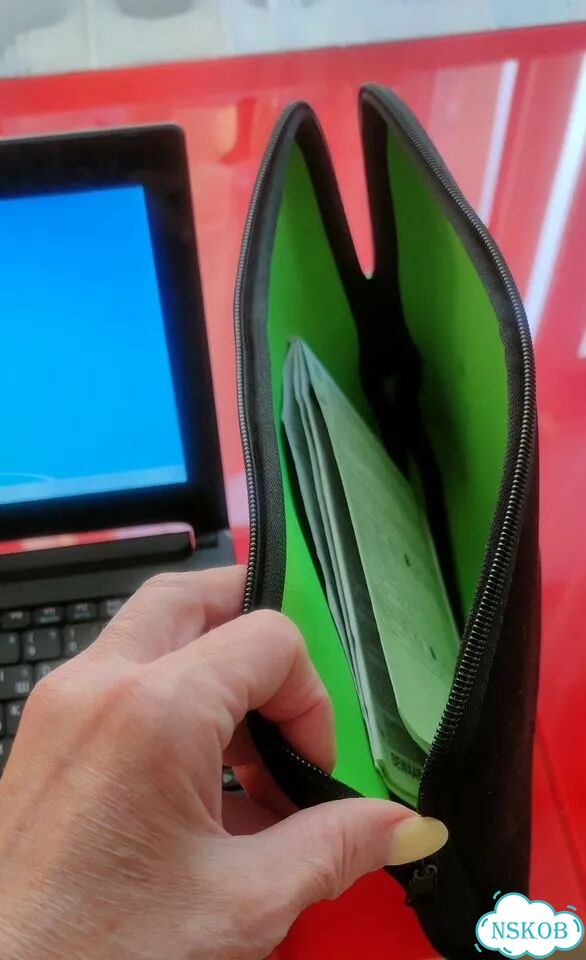 Нетбук acer aspire one 552 фото 4