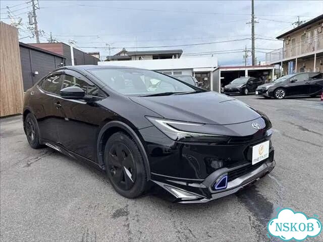 Toyota Prius 1.8 CVT, 2023, 33 600 км фото 4