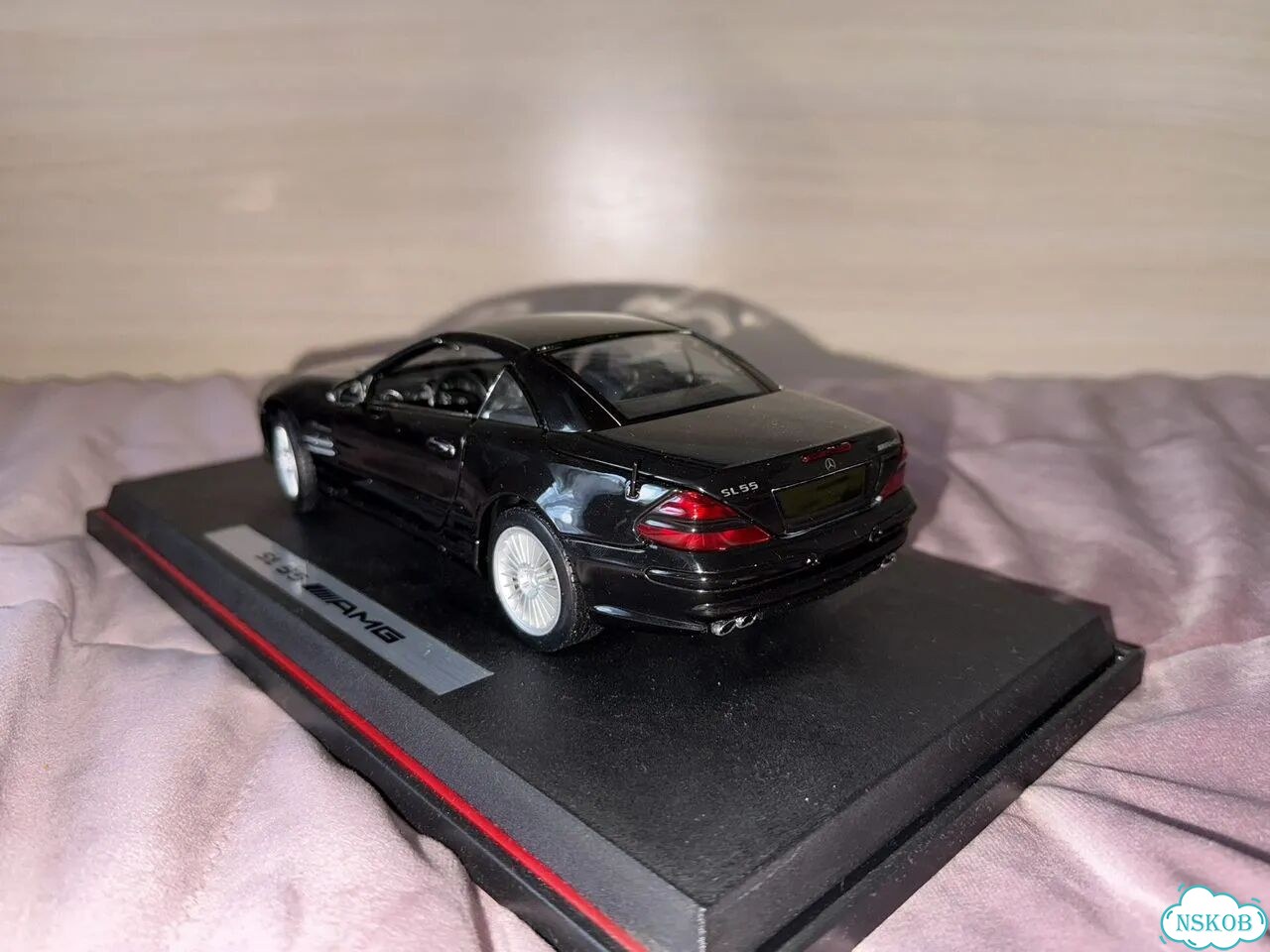 SL 55 maisto 1:18 фото 3