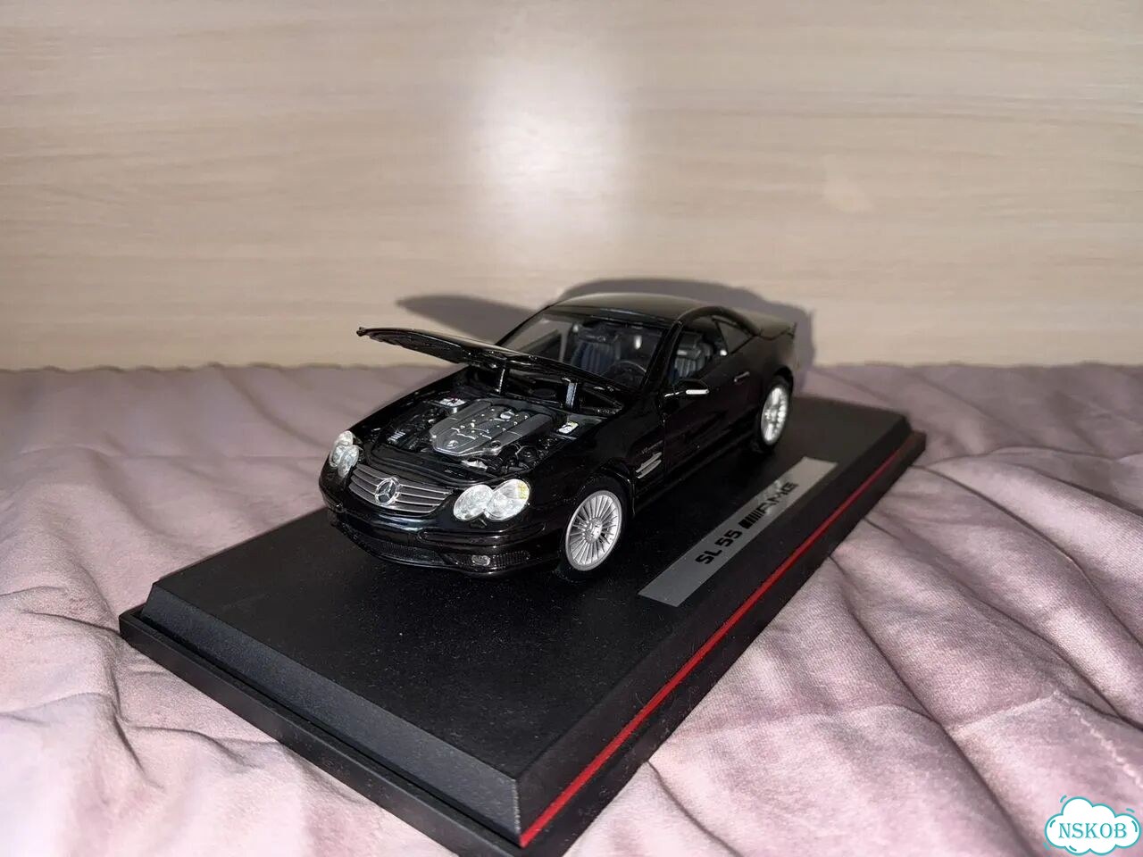 SL 55 maisto 1:18 фото 6