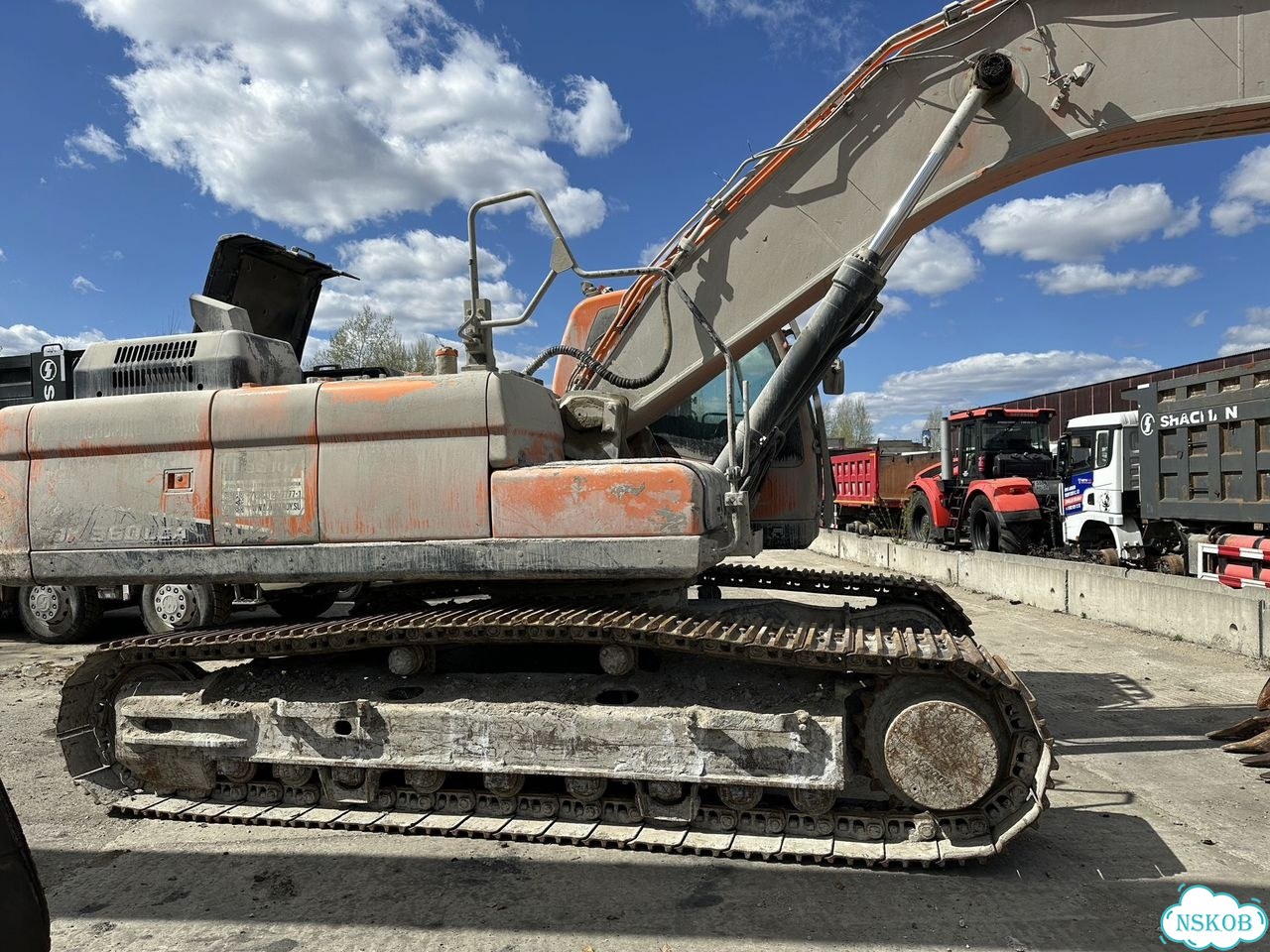 Гусеничный экскаватор Develon DX360LCA-7M, 2023 фото 1