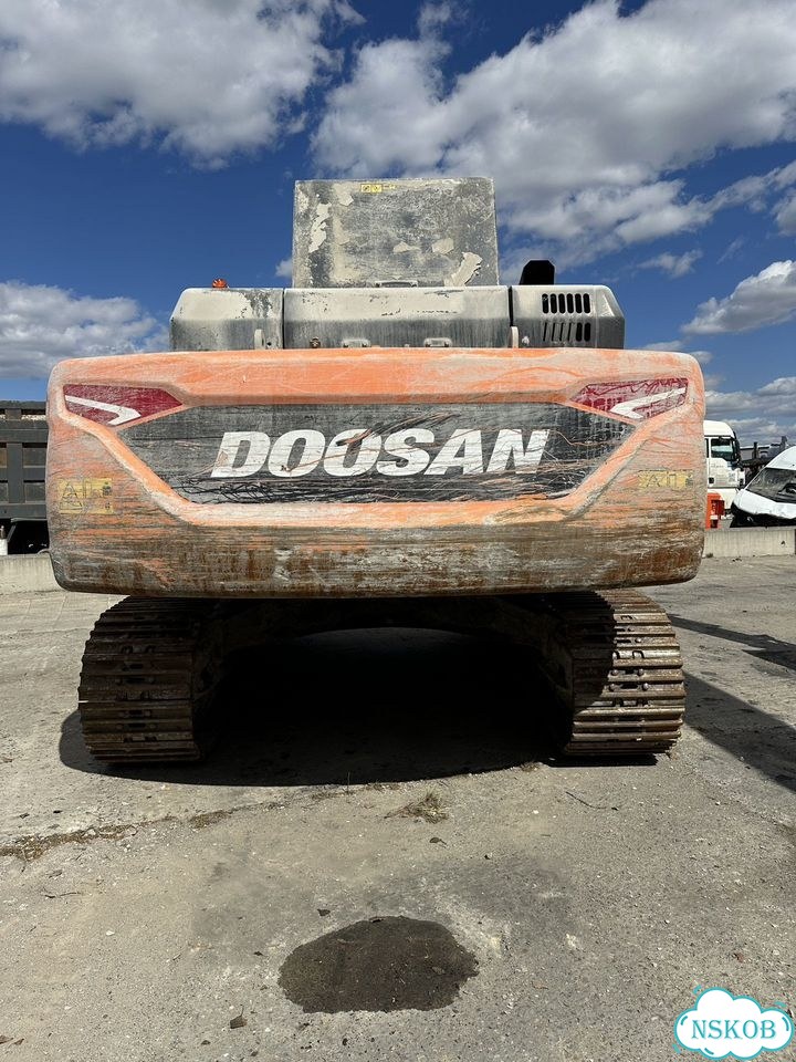 Гусеничный экскаватор Develon DX360LCA-7M, 2023 фото 3