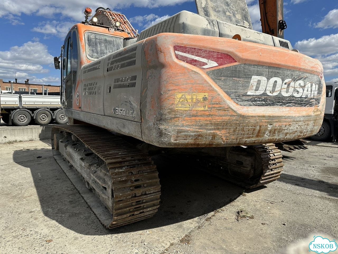 Гусеничный экскаватор Develon DX360LCA-7M, 2023 фото 4