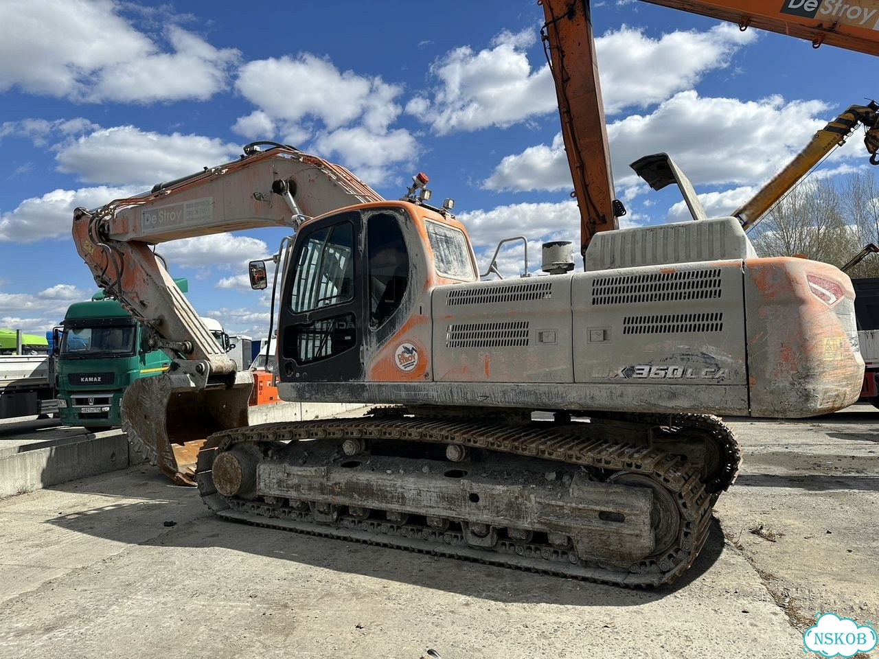 Гусеничный экскаватор Develon DX360LCA-7M, 2023 фото 5