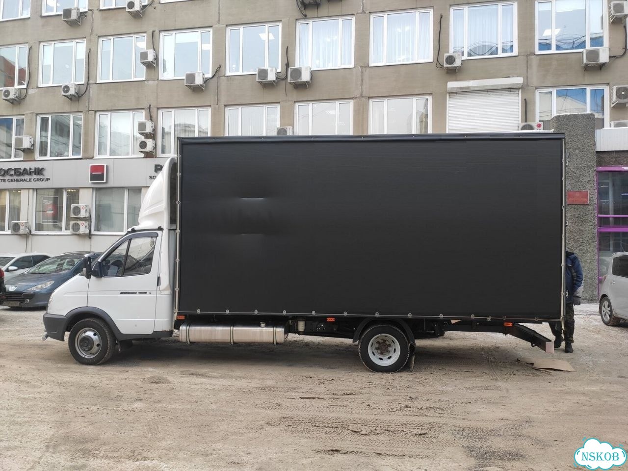 Перевозка коммерческих грузов 3-5 тонн фото 5
