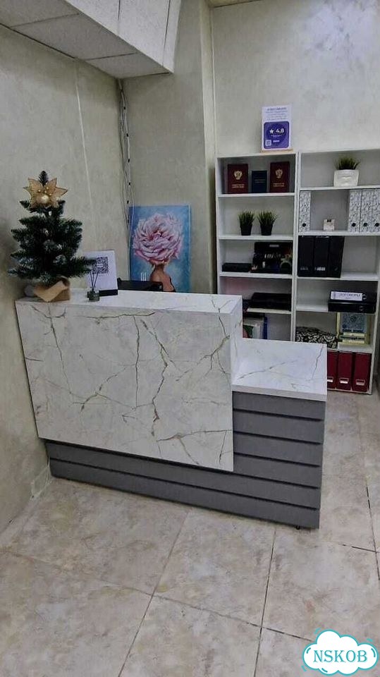 Стойка ресепшен для коворкинга фото 7