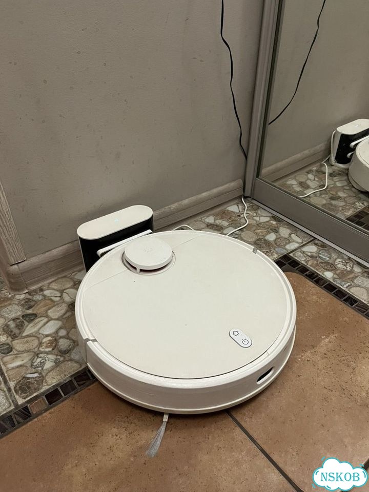Робот-пылесос Xiaomi Mijia Vacuum 3C фото 1