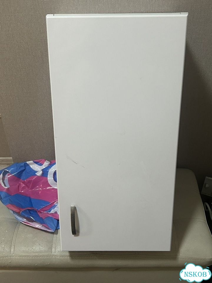 Шкаф в ванную 60*30*20 фото 1