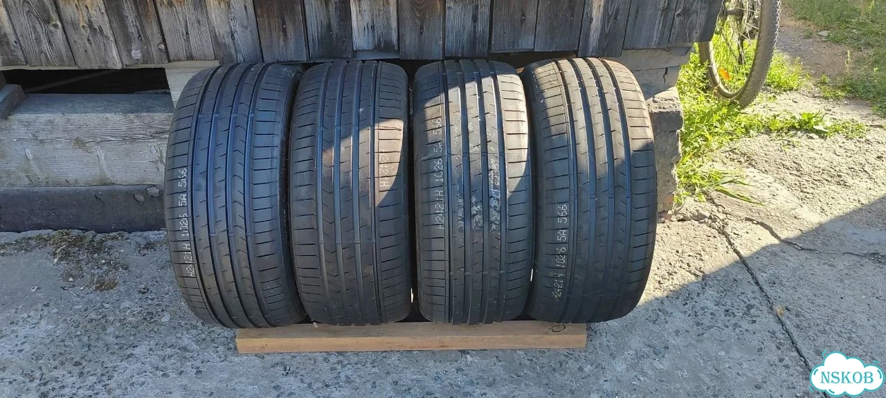 Aplus A610 225/40 R18 фото 1