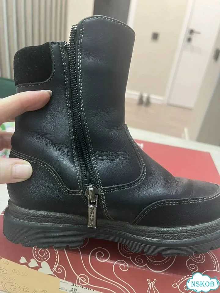 Ботинки кожаные фото 1