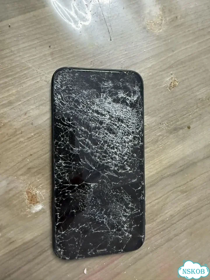 iPhone 11, 64 ГБ, 1 SIM фото 1