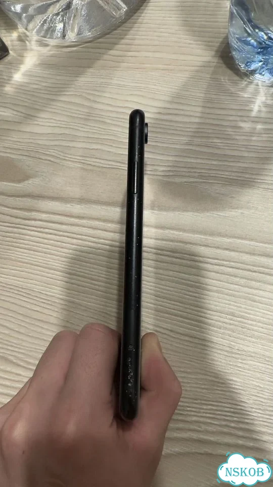 iPhone Xr, 128 ГБ, SIM + eSIM фото 3