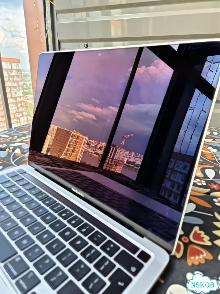 Macbook pro 13 2020 m1 фото 4