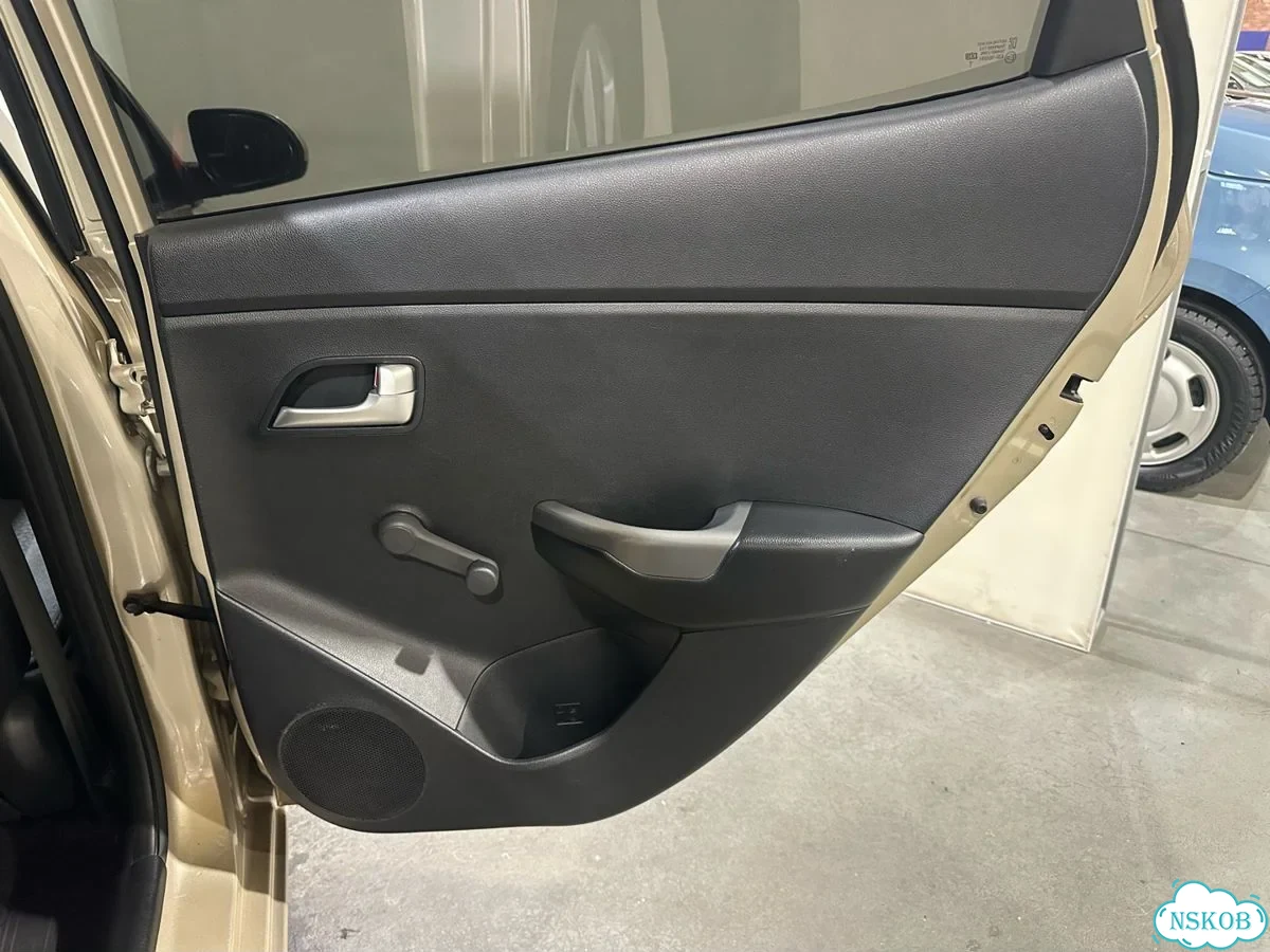 Kia Rio 1.4 AT, 2015, 124 643 км фото 13