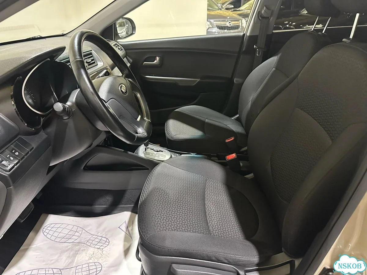 Kia Rio 1.4 AT, 2015, 124 643 км фото 14