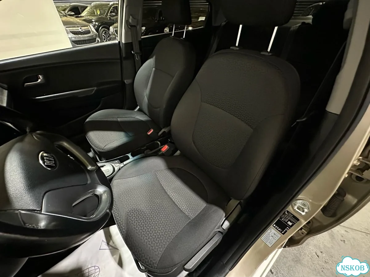 Kia Rio 1.4 AT, 2015, 124 643 км фото 17