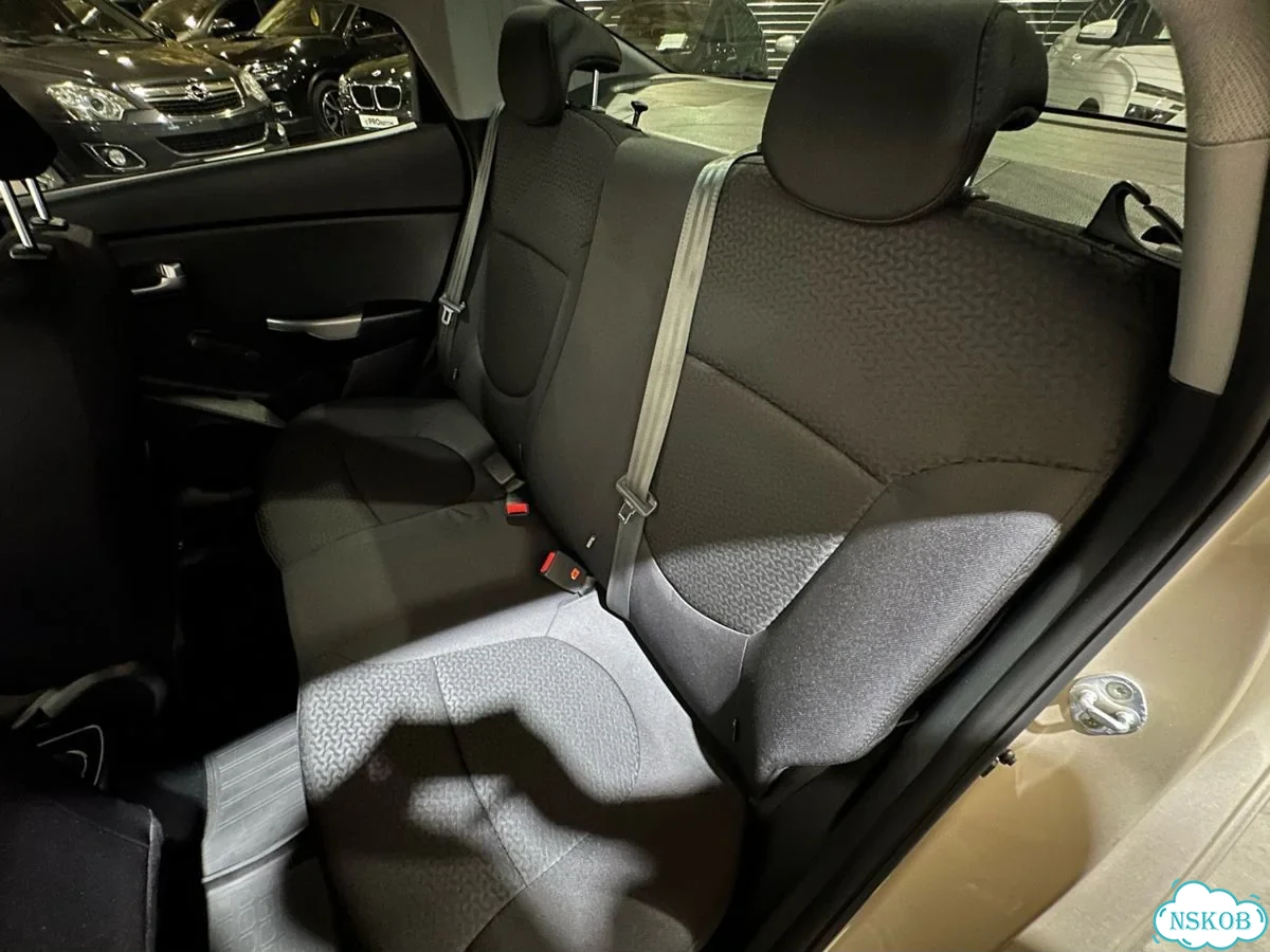 Kia Rio 1.4 AT, 2015, 124 643 км фото 21