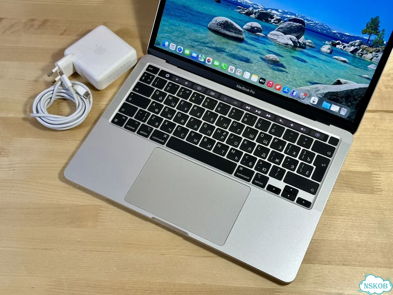 Отличный MacBook Pro M1 512GB фото 2