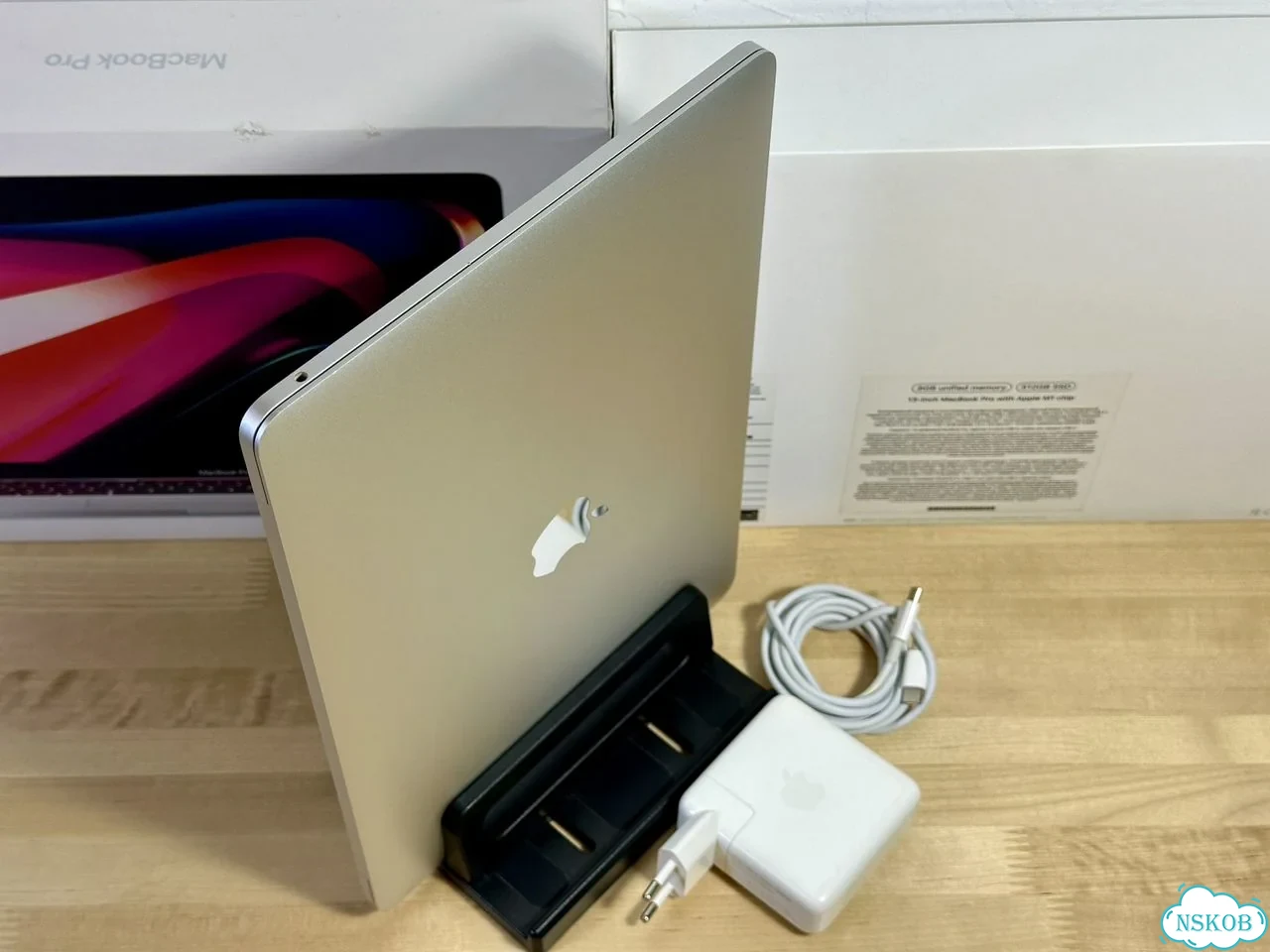 Отличный MacBook Pro M1 512GB фото 8
