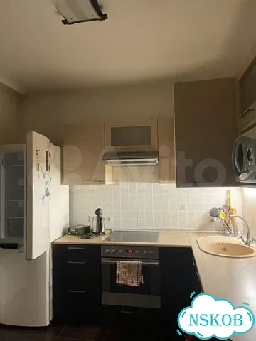 1-к. квартира, 40,6 м², 4/9 эт. фото 1