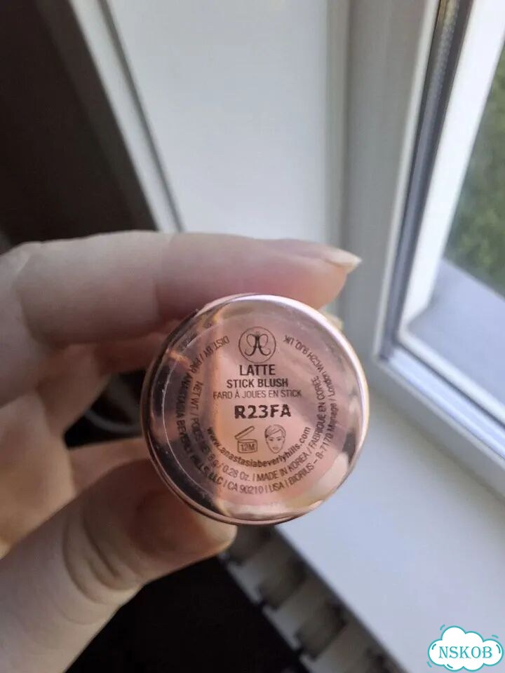 Румяна anastasia beverly hills фото 1