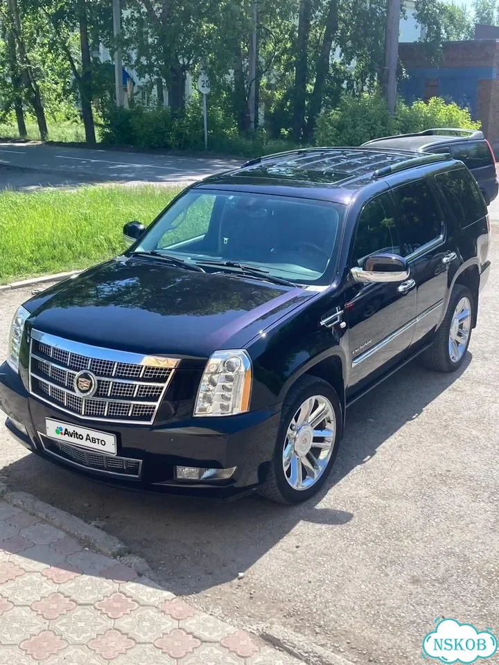 Cadillac Escalade 6.2 AT, 2014, 220 300 км фото 1