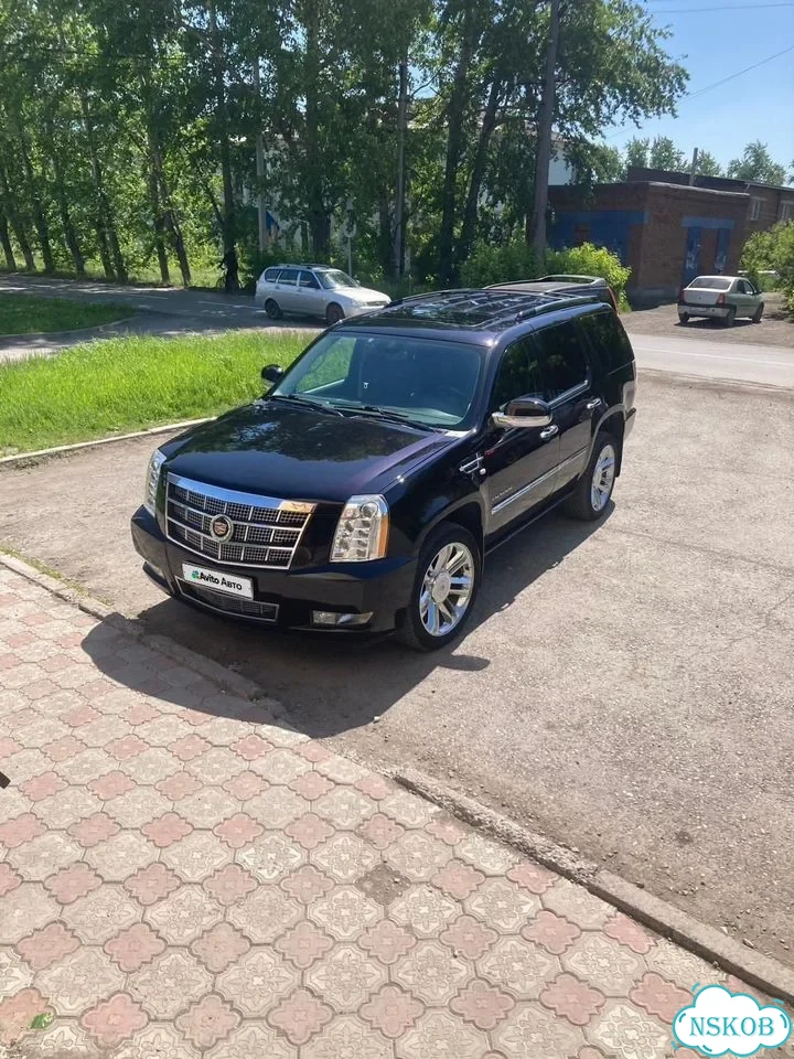 Cadillac Escalade 6.2 AT, 2014, 220 300 км фото 2