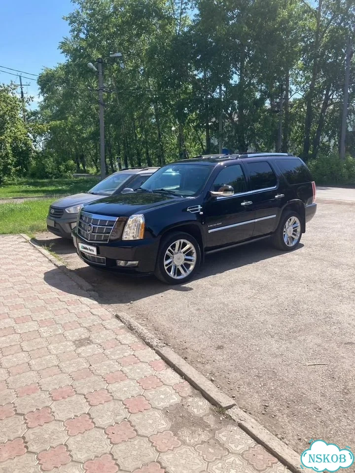 Cadillac Escalade 6.2 AT, 2014, 220 300 км фото 5