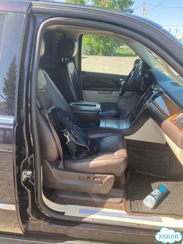 Cadillac Escalade 6.2 AT, 2014, 220 300 км фото 7