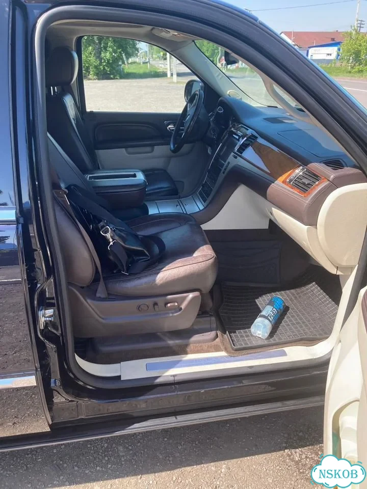 Cadillac Escalade 6.2 AT, 2014, 220 300 км фото 9