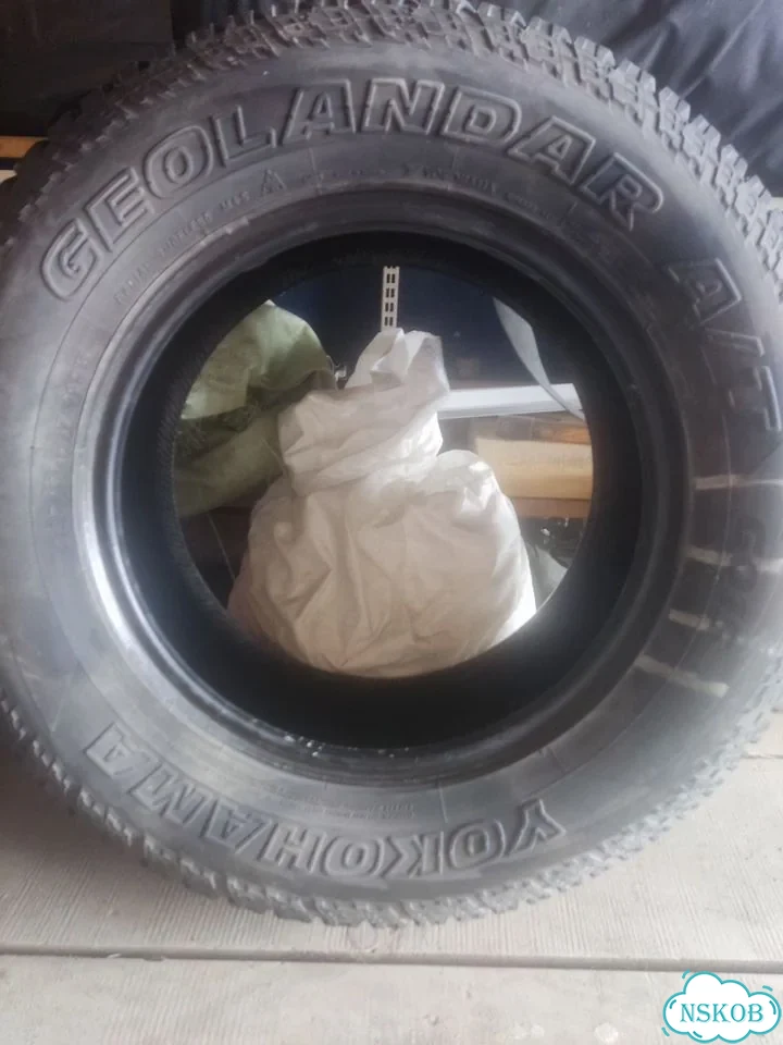Yokohama Geolandar A/T G015 265/65 R17 фото 1